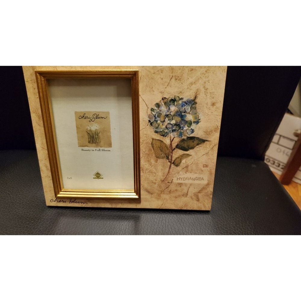 Fetco Cheri Blum Floral Picture Frame  Beauty in Full Bloom 3x5  Hydrangrea NIB